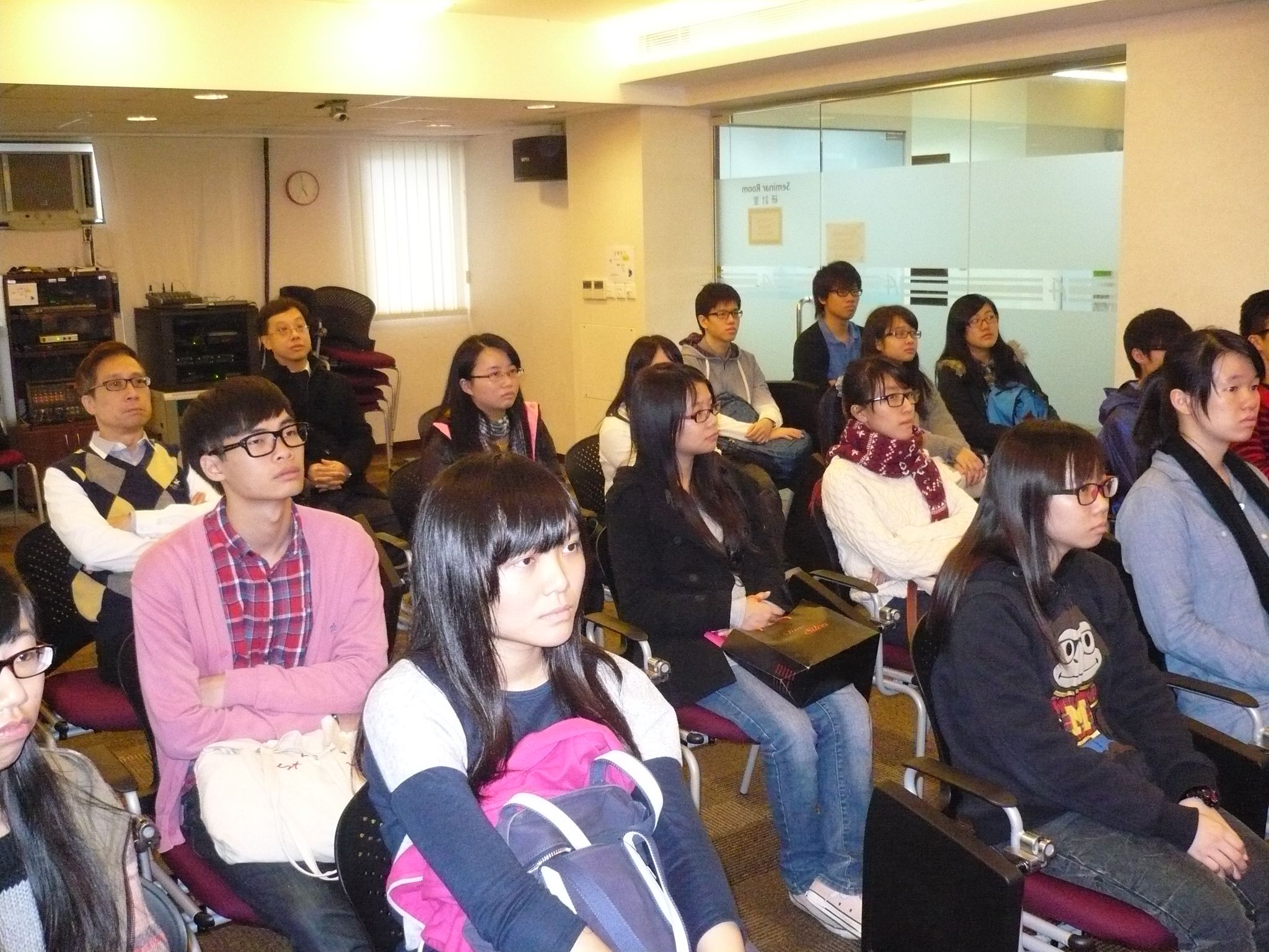 Visit to the Pharmacy Department of Hong Kong Adventist Hospital - Photo - 13