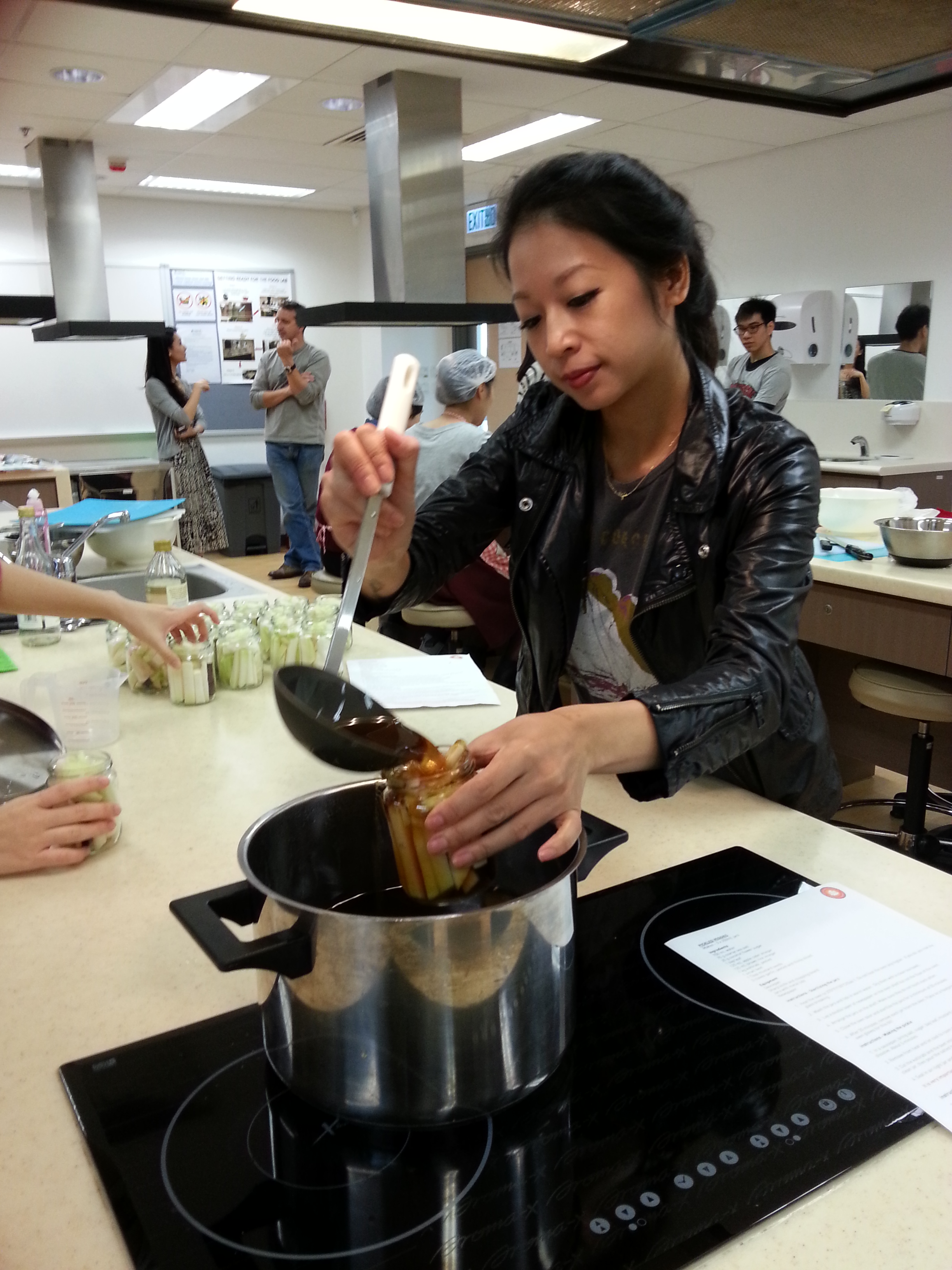 Feeding Hong Kong - Make Festive Treats for the Needy - Photo - 19