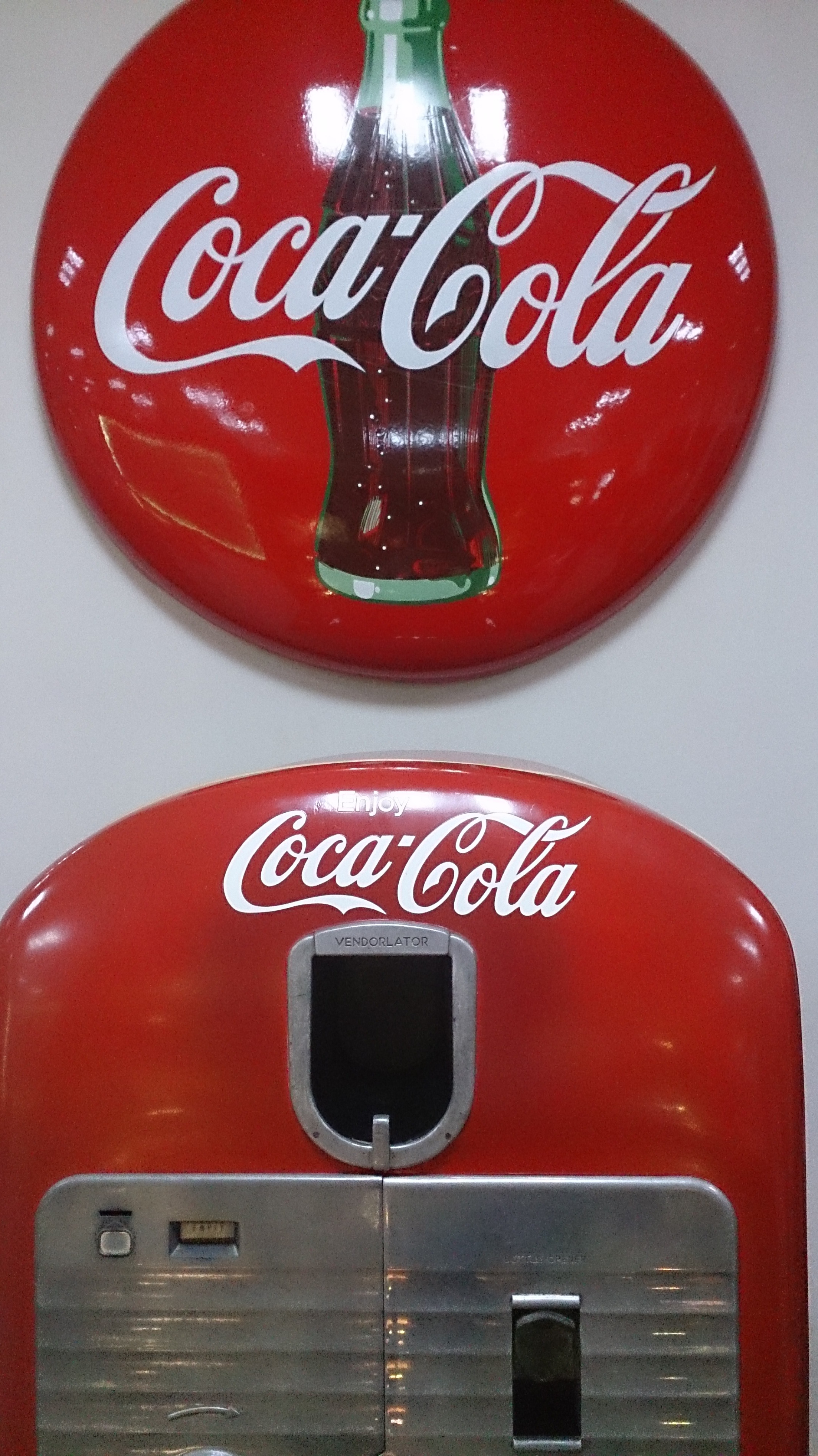 Visit to Swire Coca Cola HK in Shatin - Photo - 3