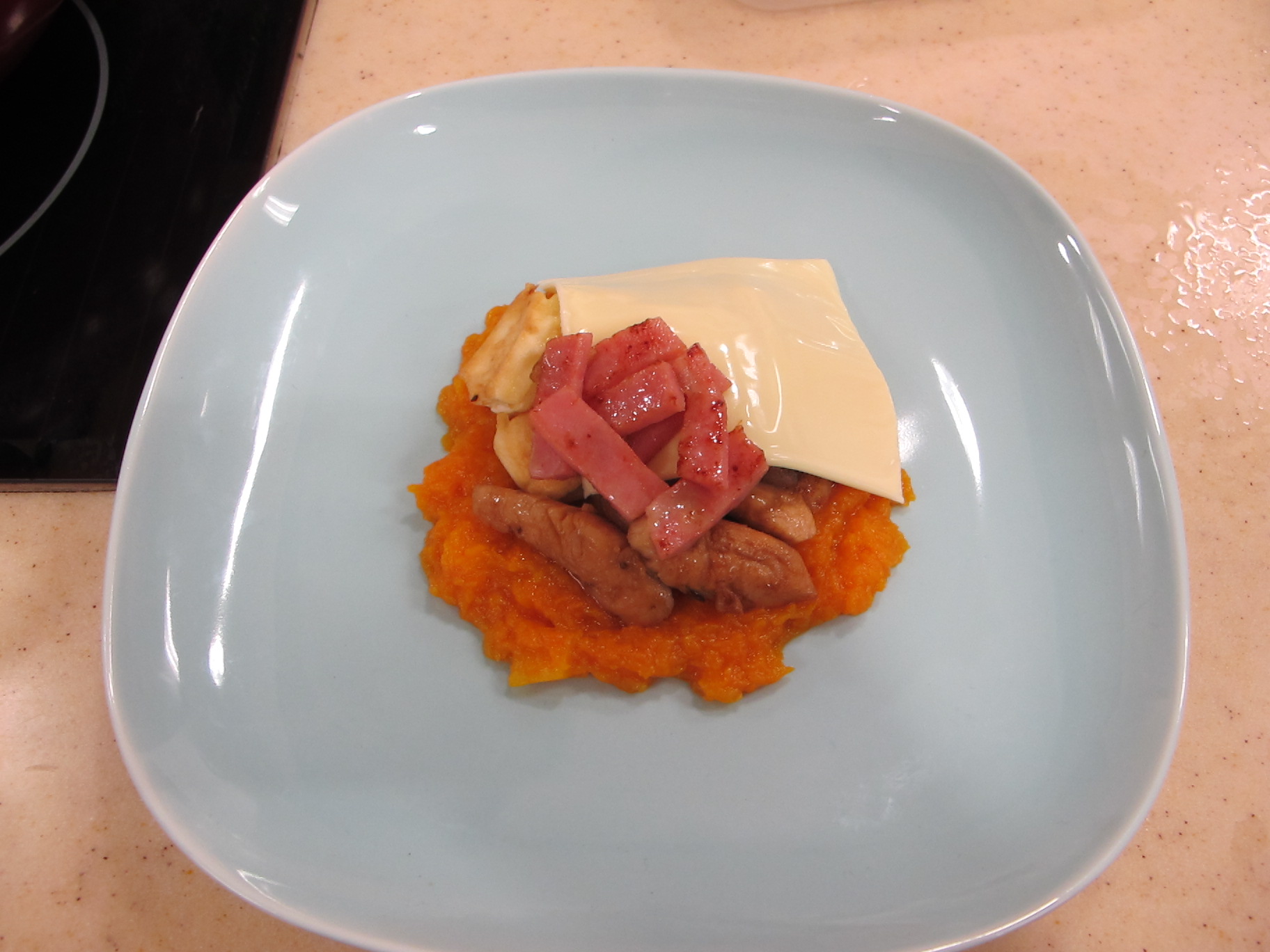 Feeding Hong Kong – Prepare nutritious, simple and low budget cookbook for the needy - Photo - 57