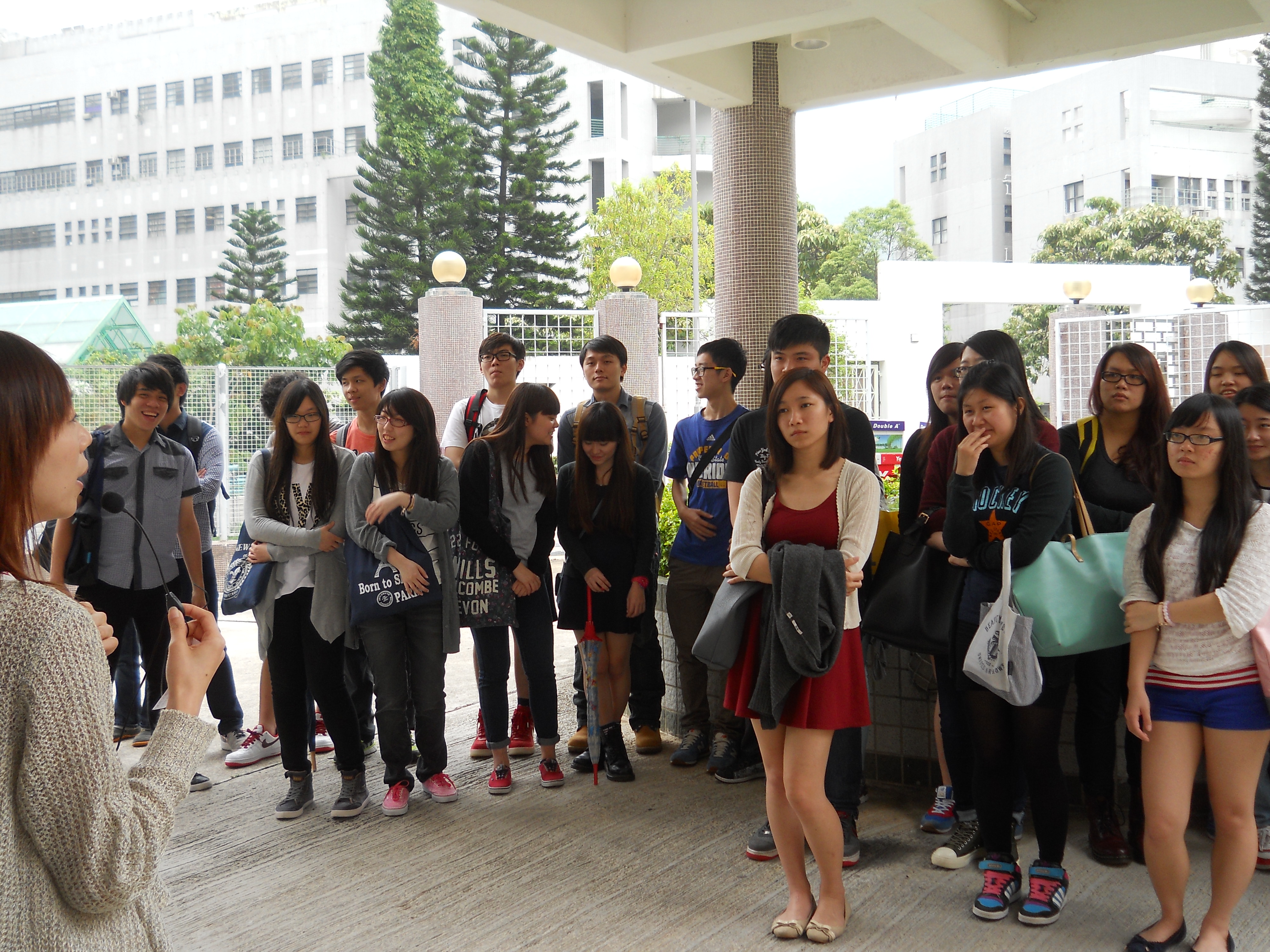 An afternoon serving the elderly: a visit to the Po Leung Kuk Wong Chuk Hang Service for the Elderly - Photo - 19