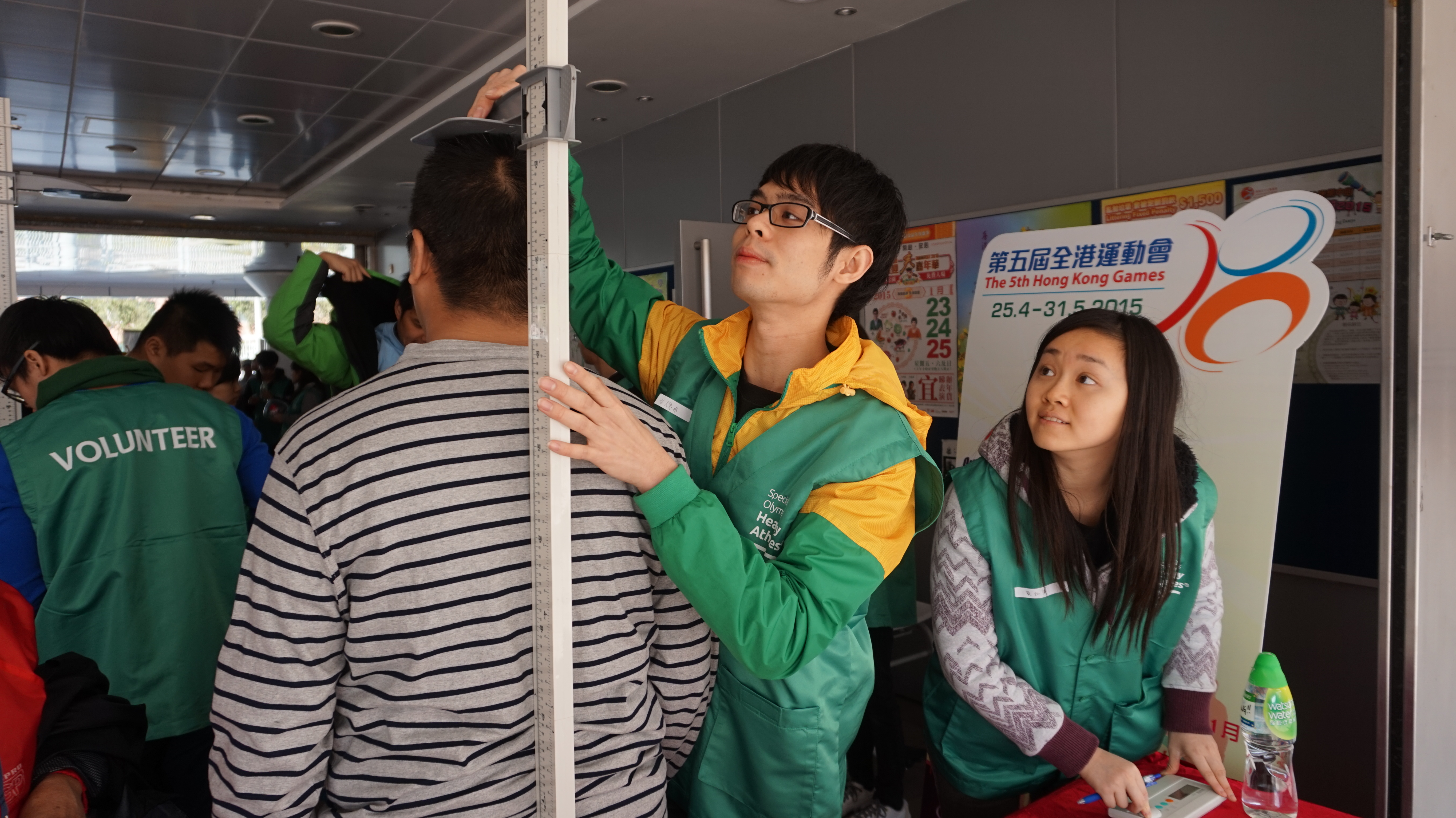 Volunteering in the Hong Kong Special Olympic Healthy Athletes Programme, Health Promotion - Photo - 9