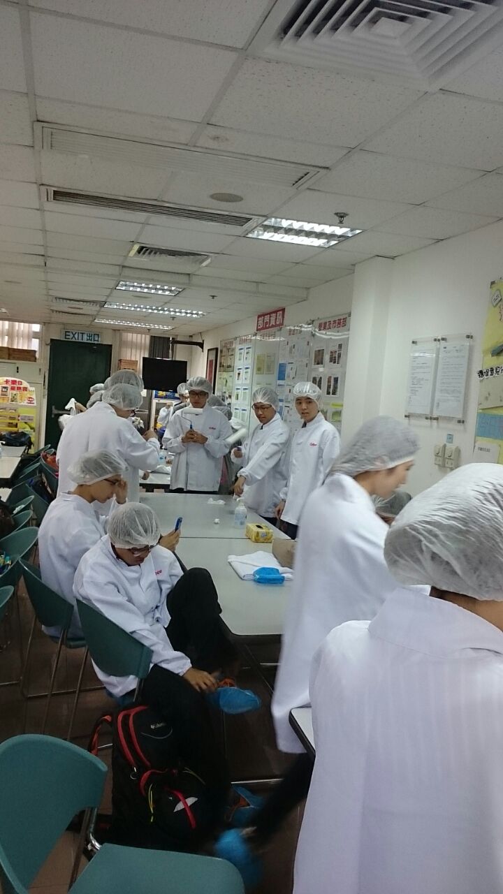 Visit to Calbee Hong Kong Factory in Tseung Kwan O - Photo - 9