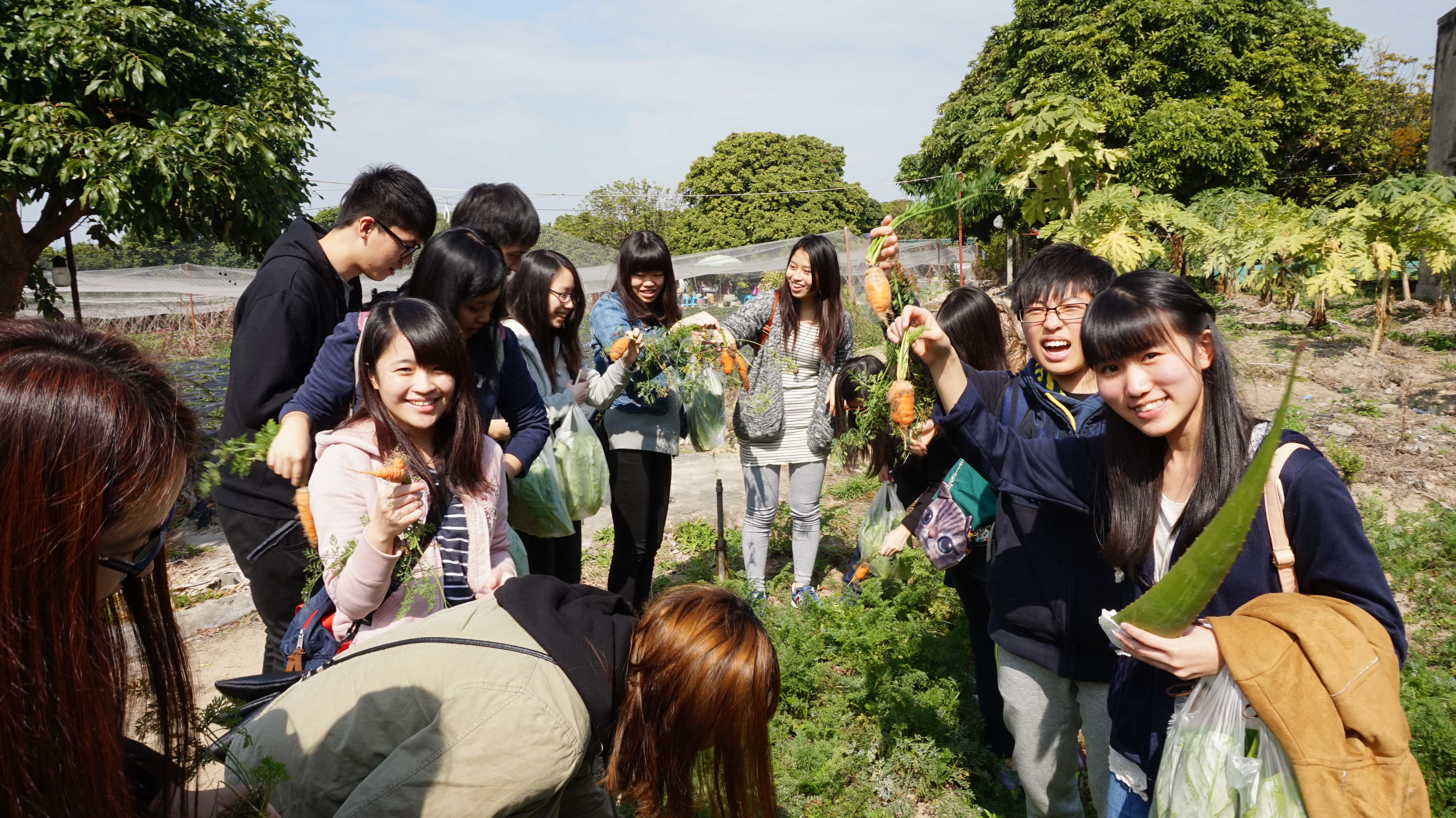 Visit to Organic Farm in Ha Pak Nai - Photo - 39