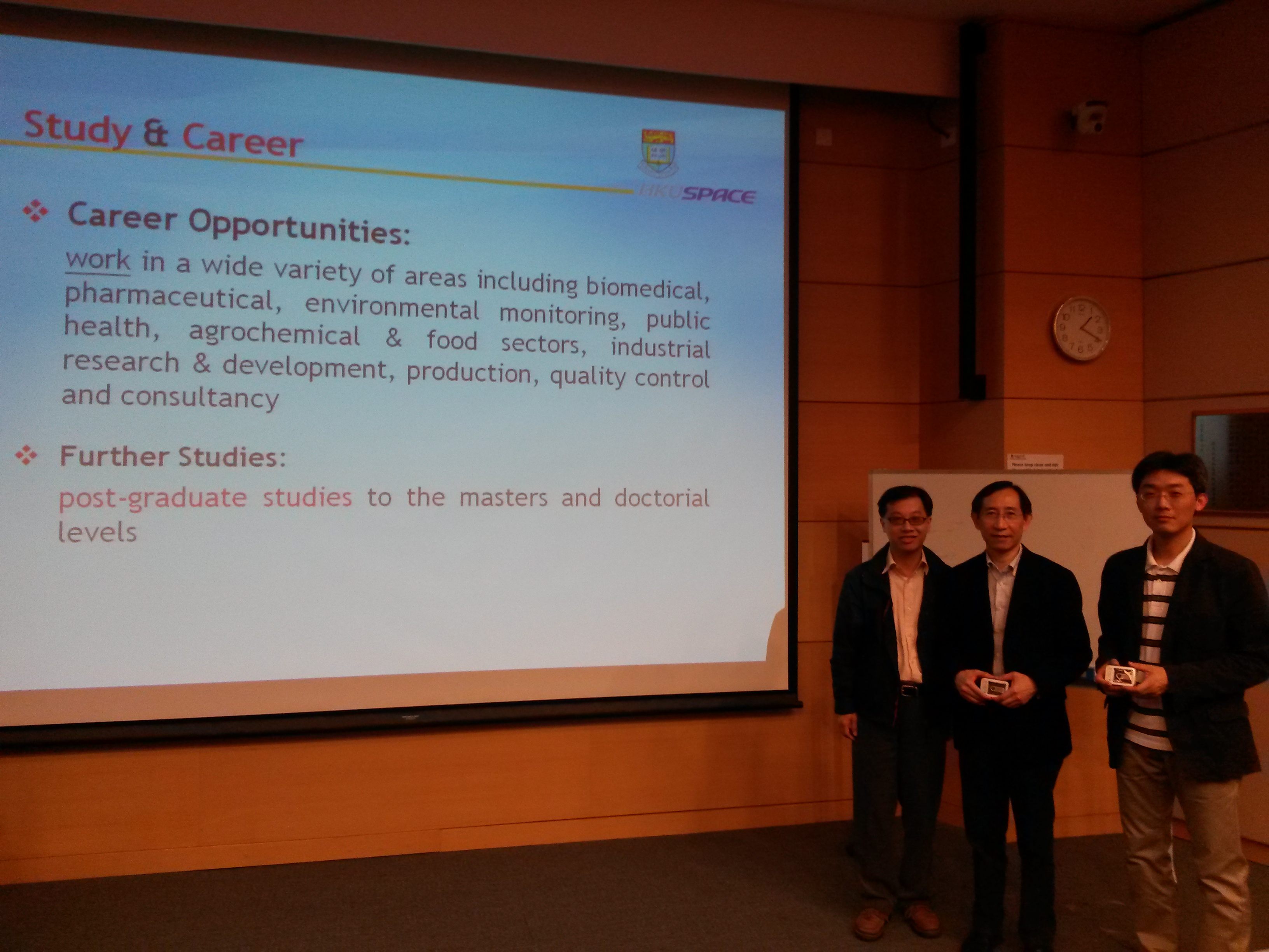 Admission Talk on the BSc (Hons) in Biological Science programme, Edinburgh Napier University in collaboration with HKU SPACE - Photo - 1