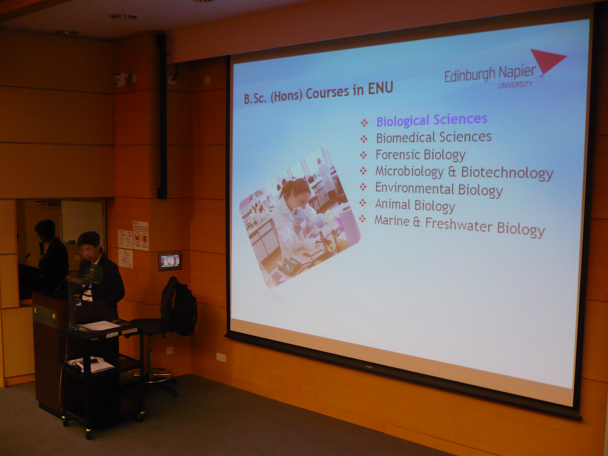 Admission Talk on the BSc (Hons) in Biological Science programme, Edinburgh Napier University in collaboration with HKU SPACE - Photo - 5