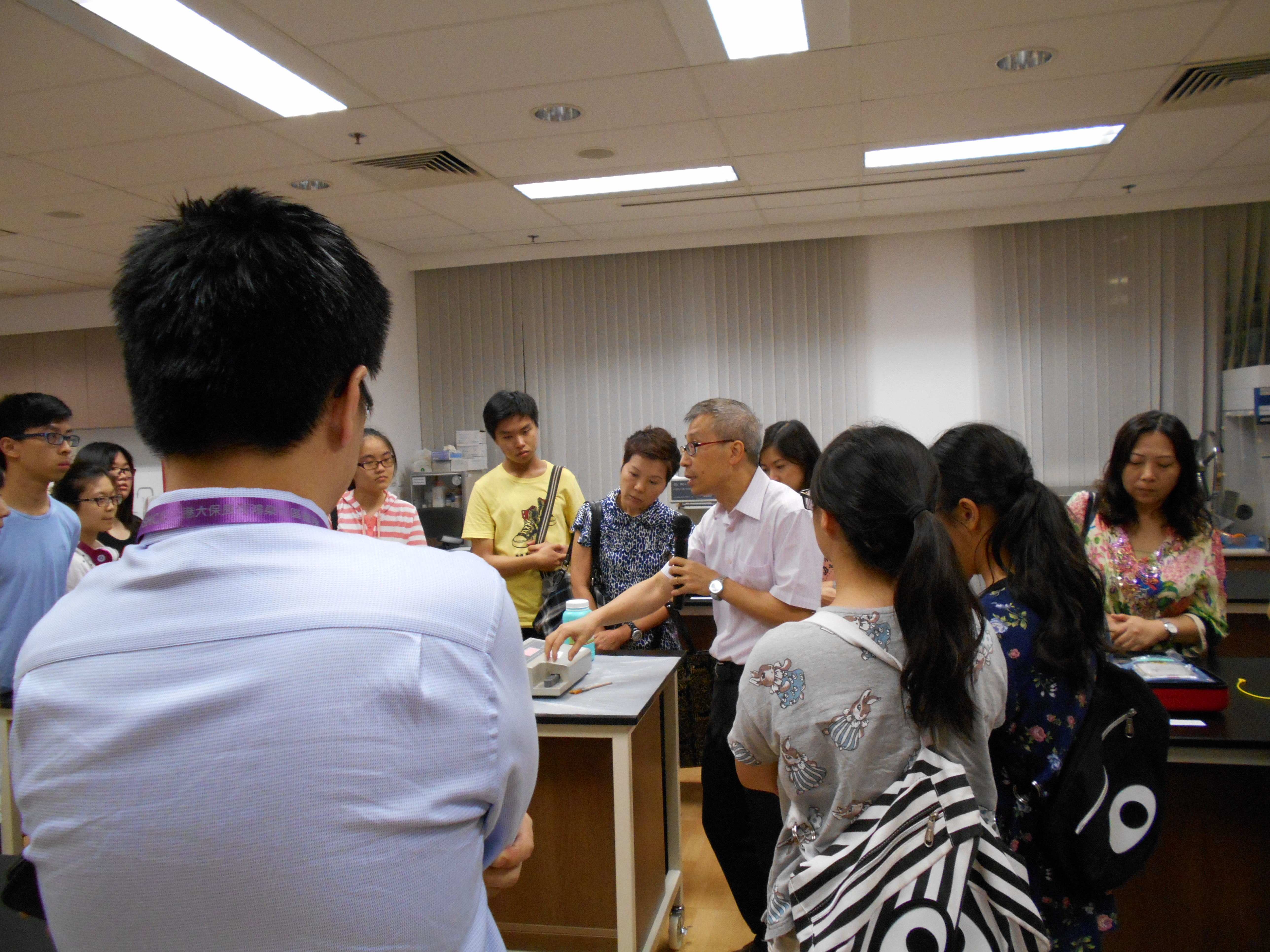 Multiple Articulation Pathways: Seminar on the HD in Medical and Health Products Management Programme - Photo - 13
