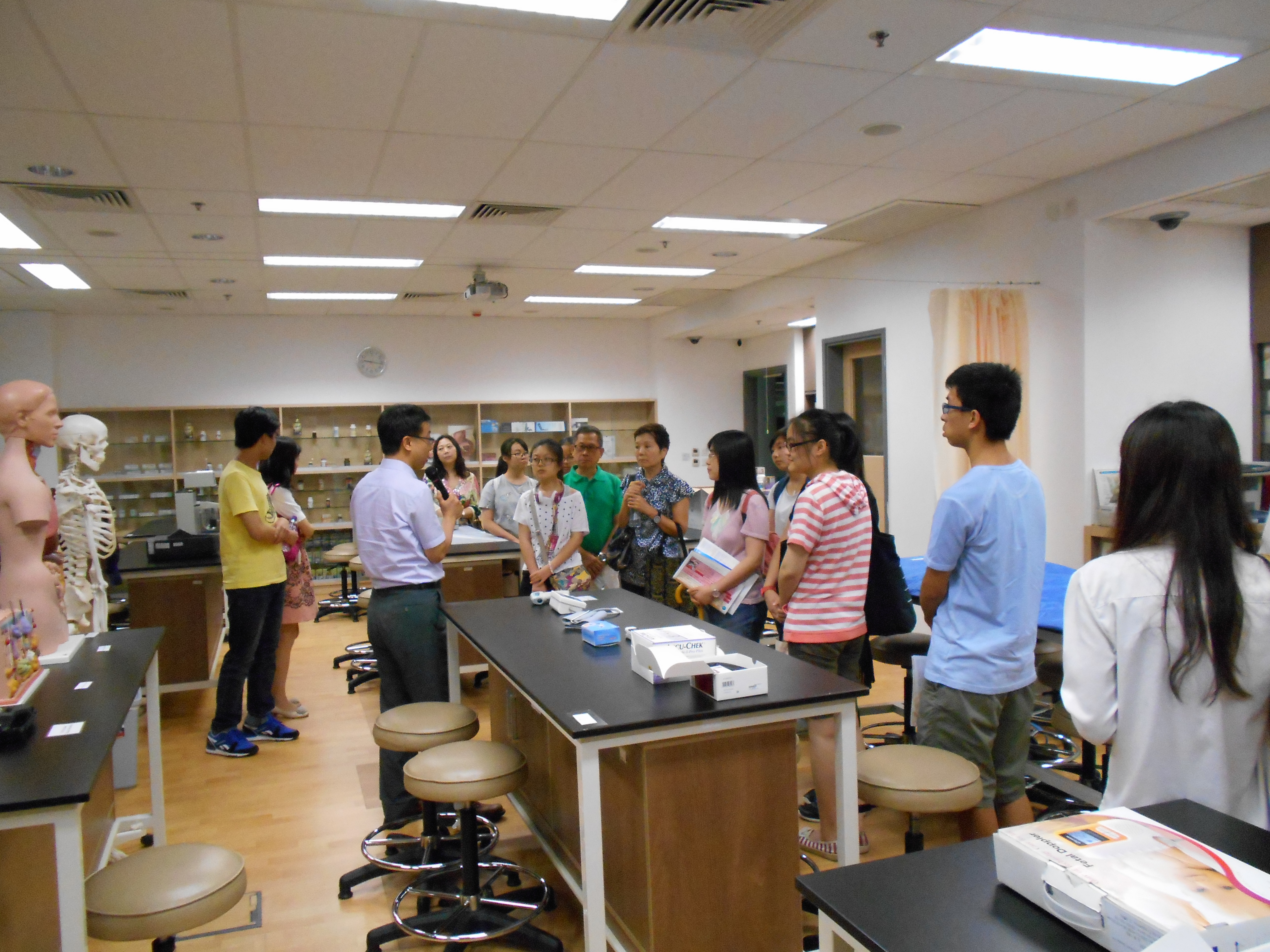 Multiple Articulation Pathways: Seminar on the HD in Medical and Health Products Management Programme - Photo - 17
