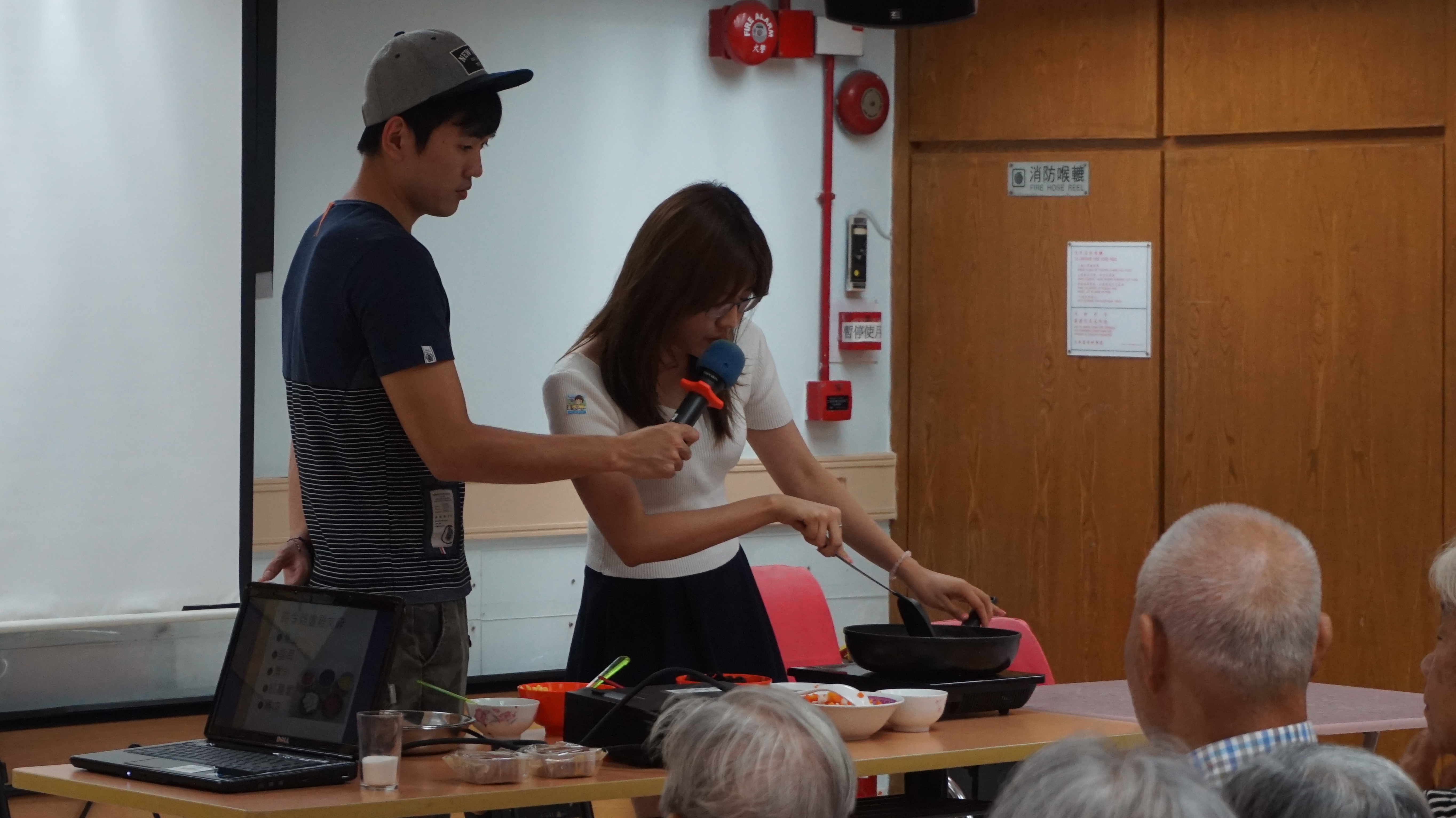 Outreach project – Organizing nutrition talk in community center - Photo - 31