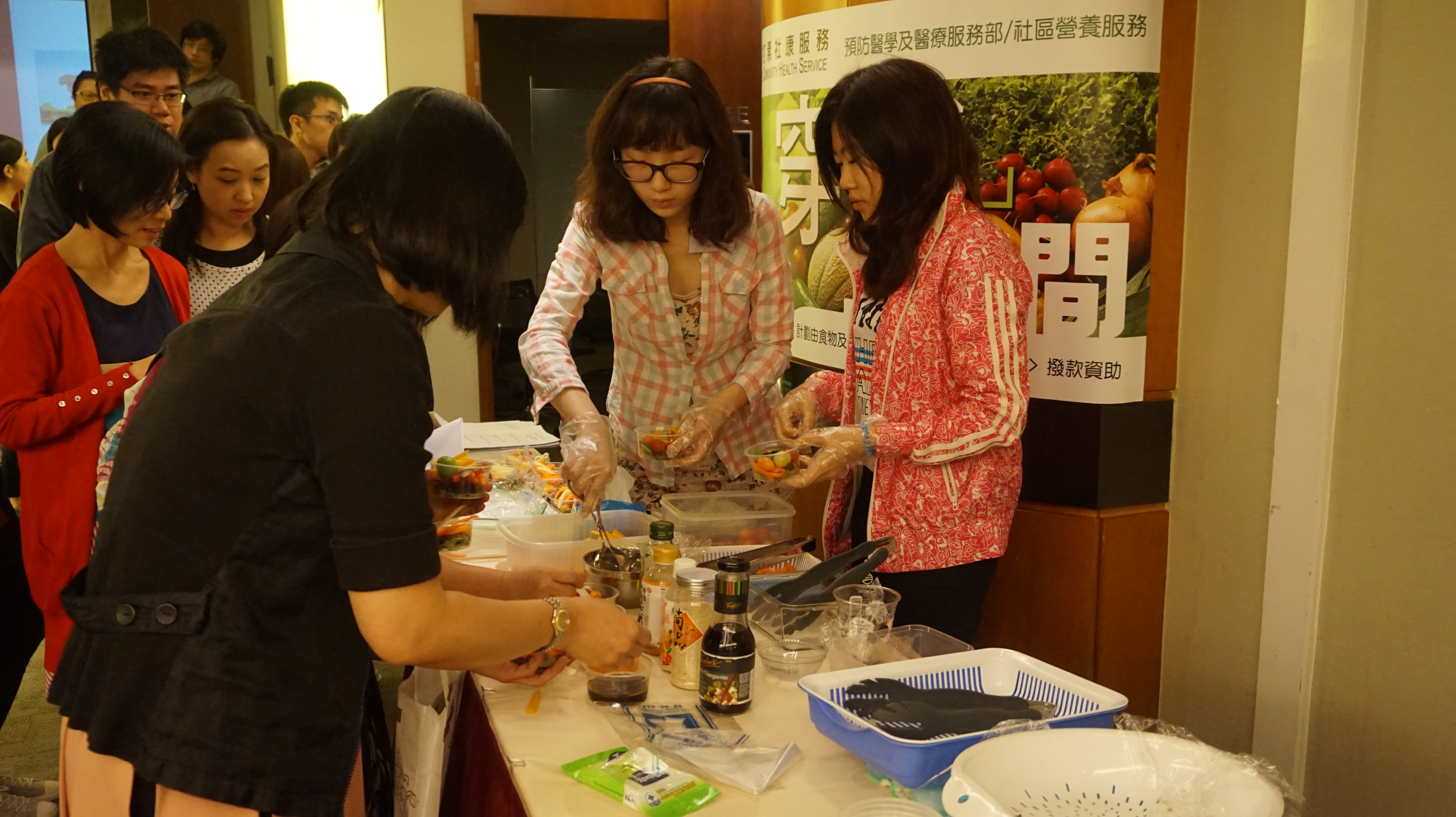 Outreach project II – UCN LOVE VEG@ Workplace Program - Photo - 11