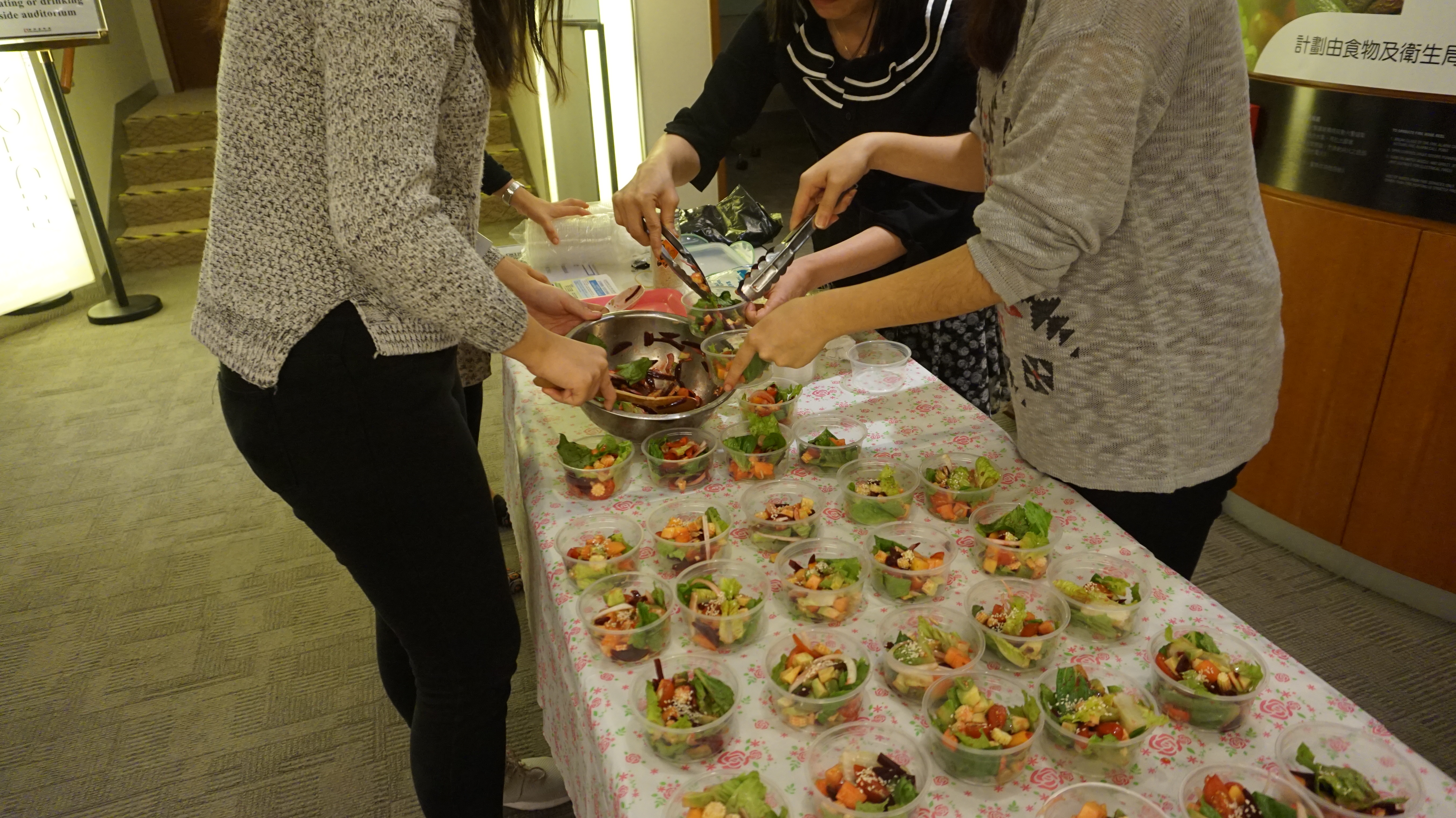 Outreach project II – UCN LOVE VEG@ Workplace Program - Photo - 41