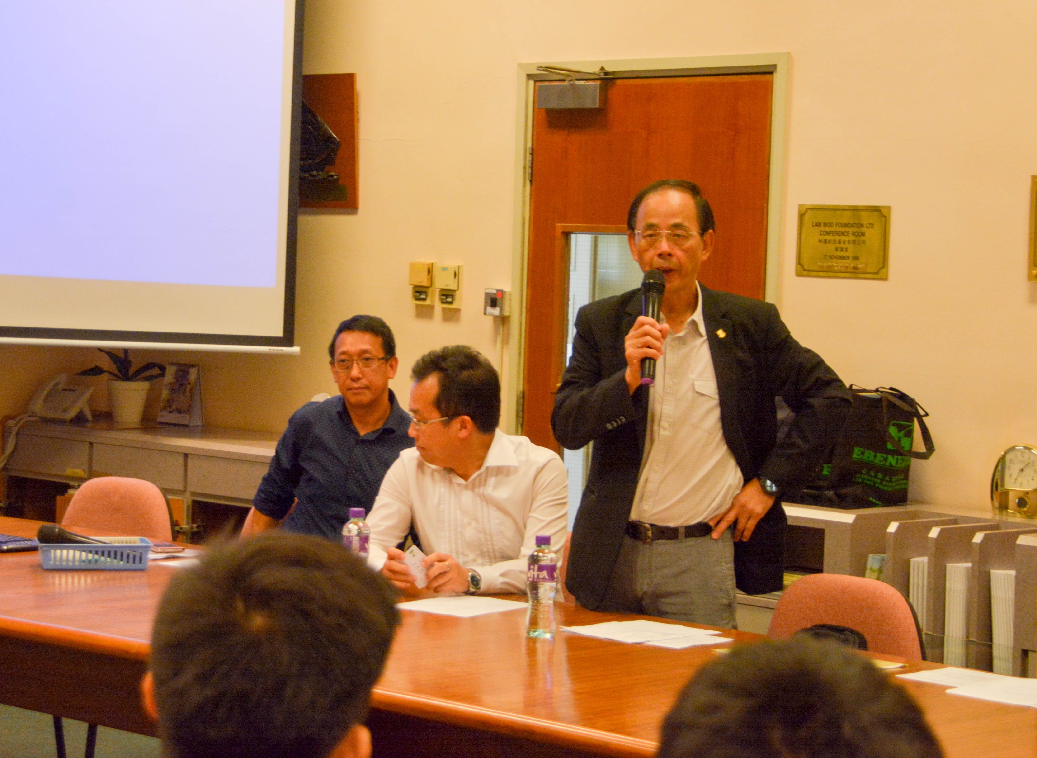 Visit to Ebenezer School - Photo - 1