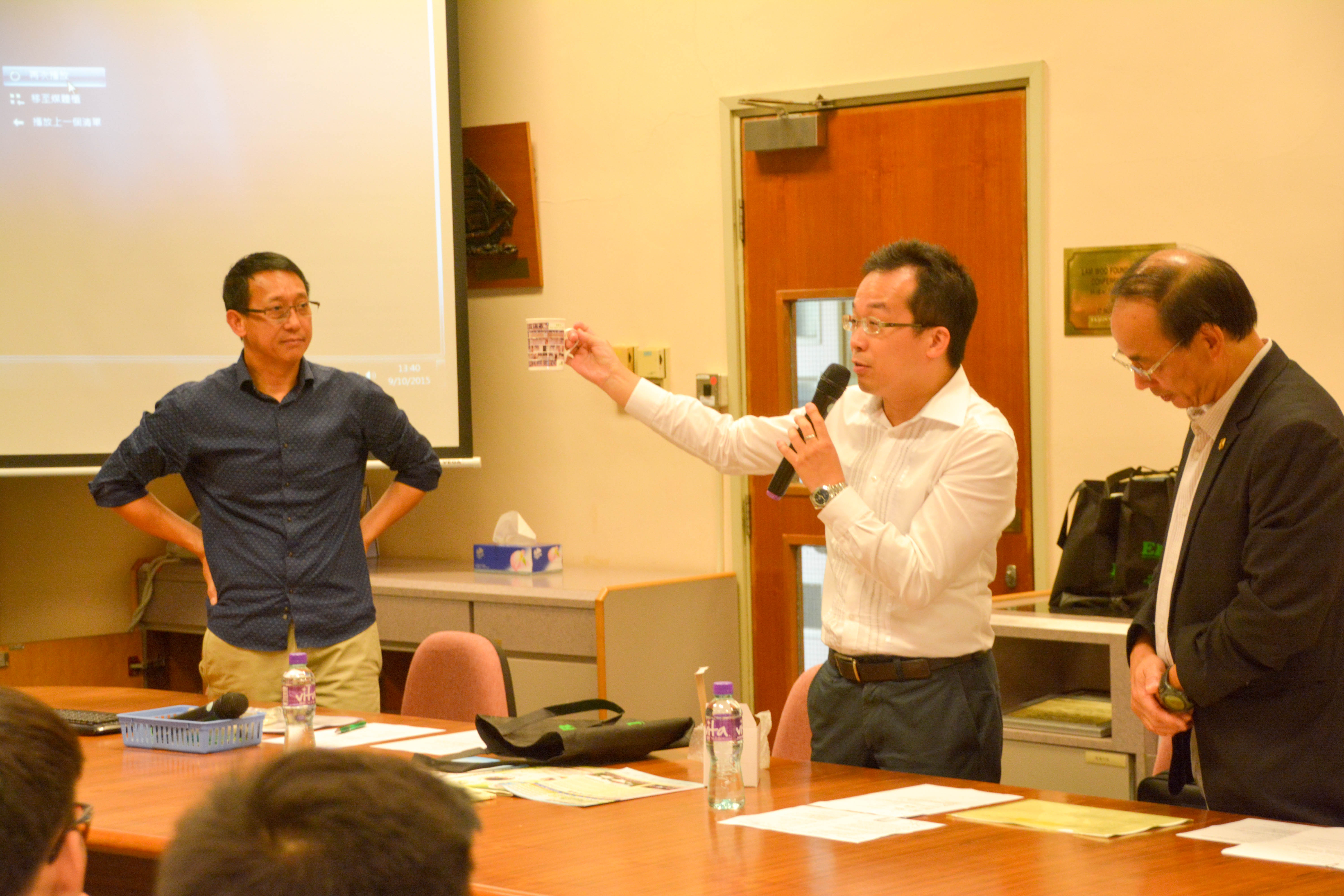 Visit to Ebenezer School - Photo - 3