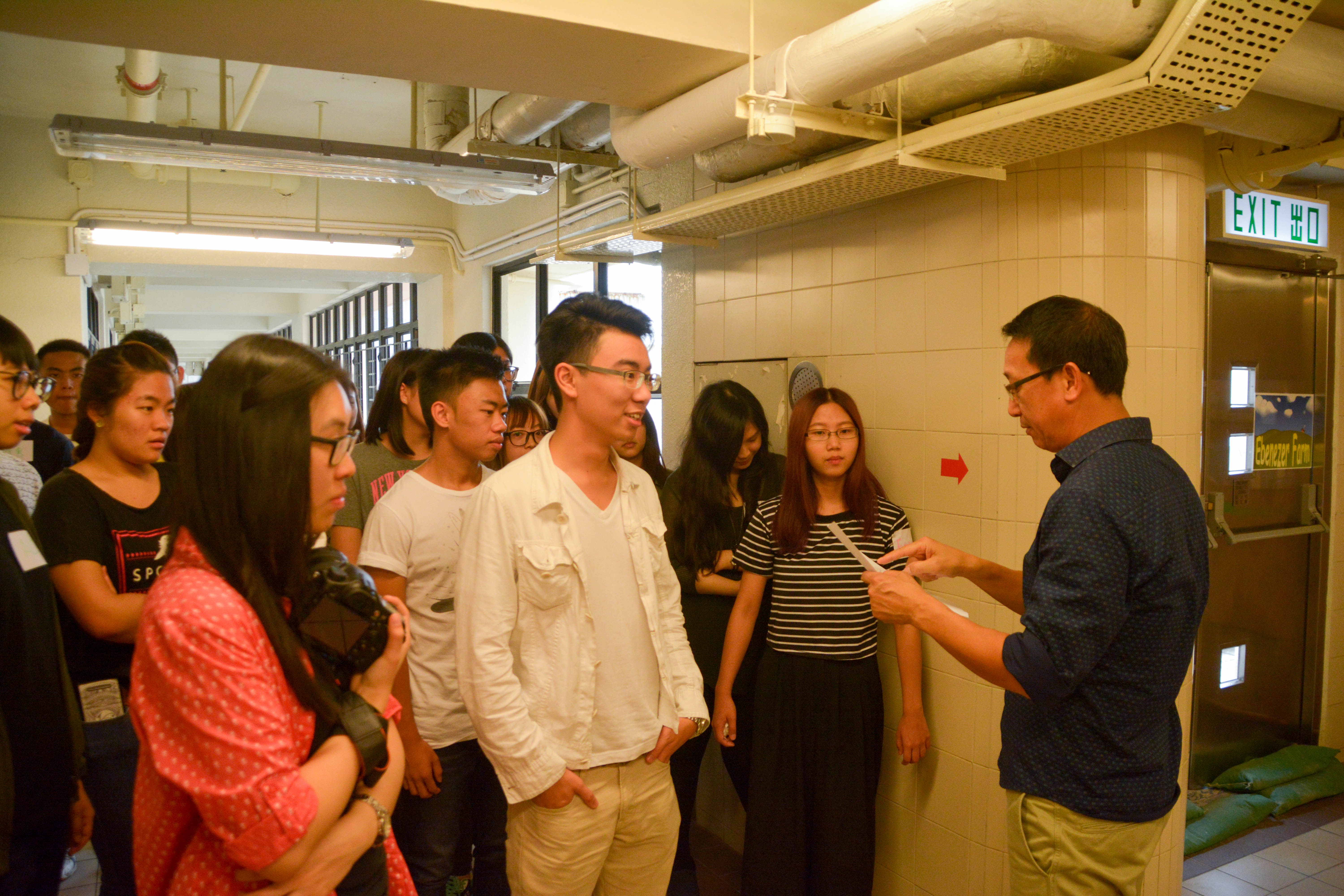 Visit to Ebenezer School - Photo - 15