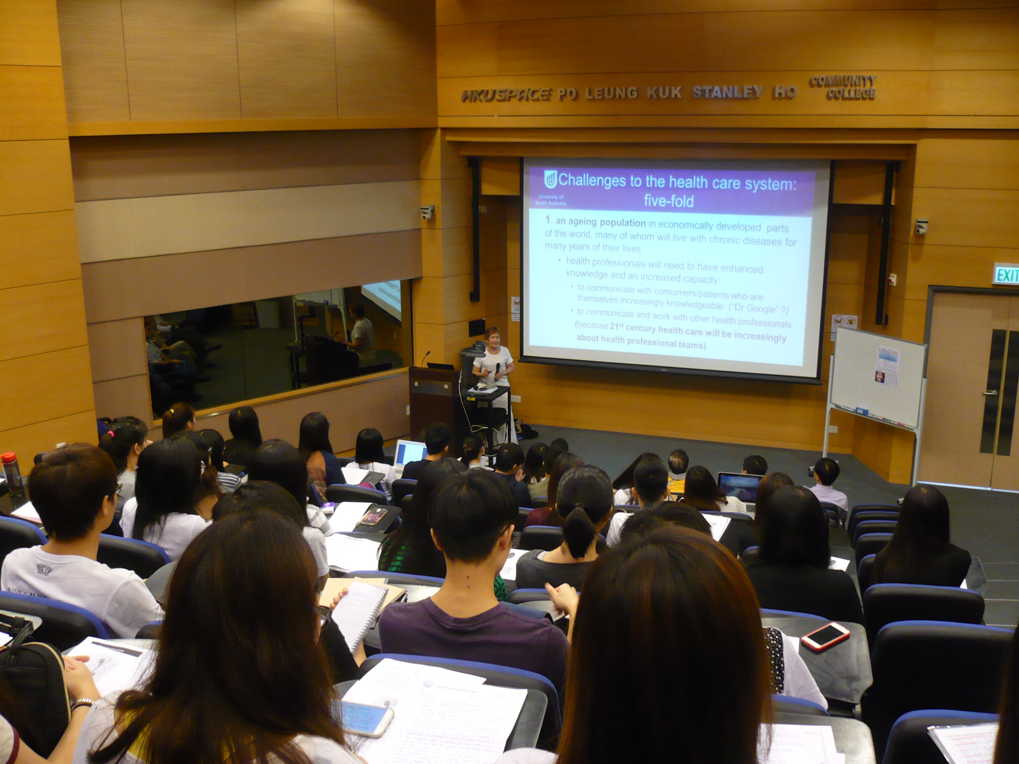 Seminar on “21st Century Health Care – the Pharmacist” - Photo - 7