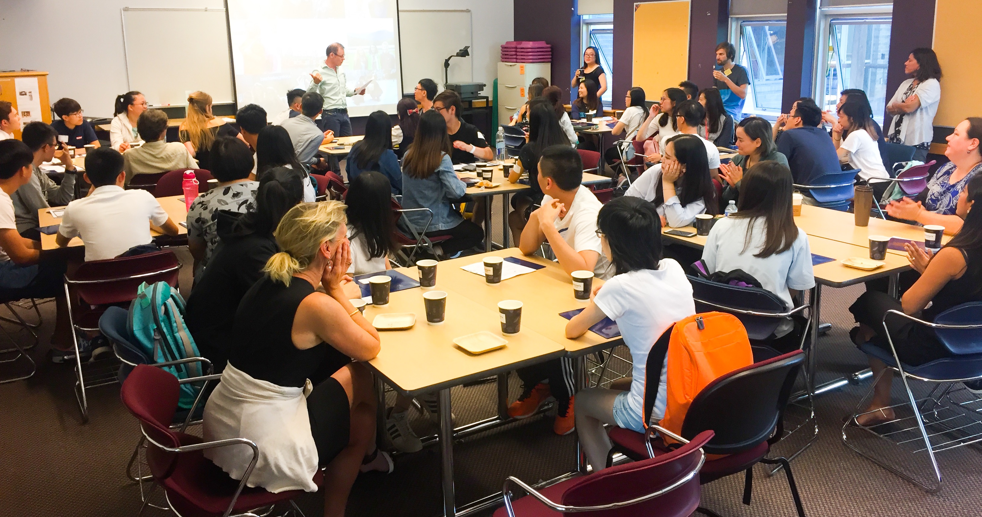 English Study Tour to University of British Columbia - Photo - 5