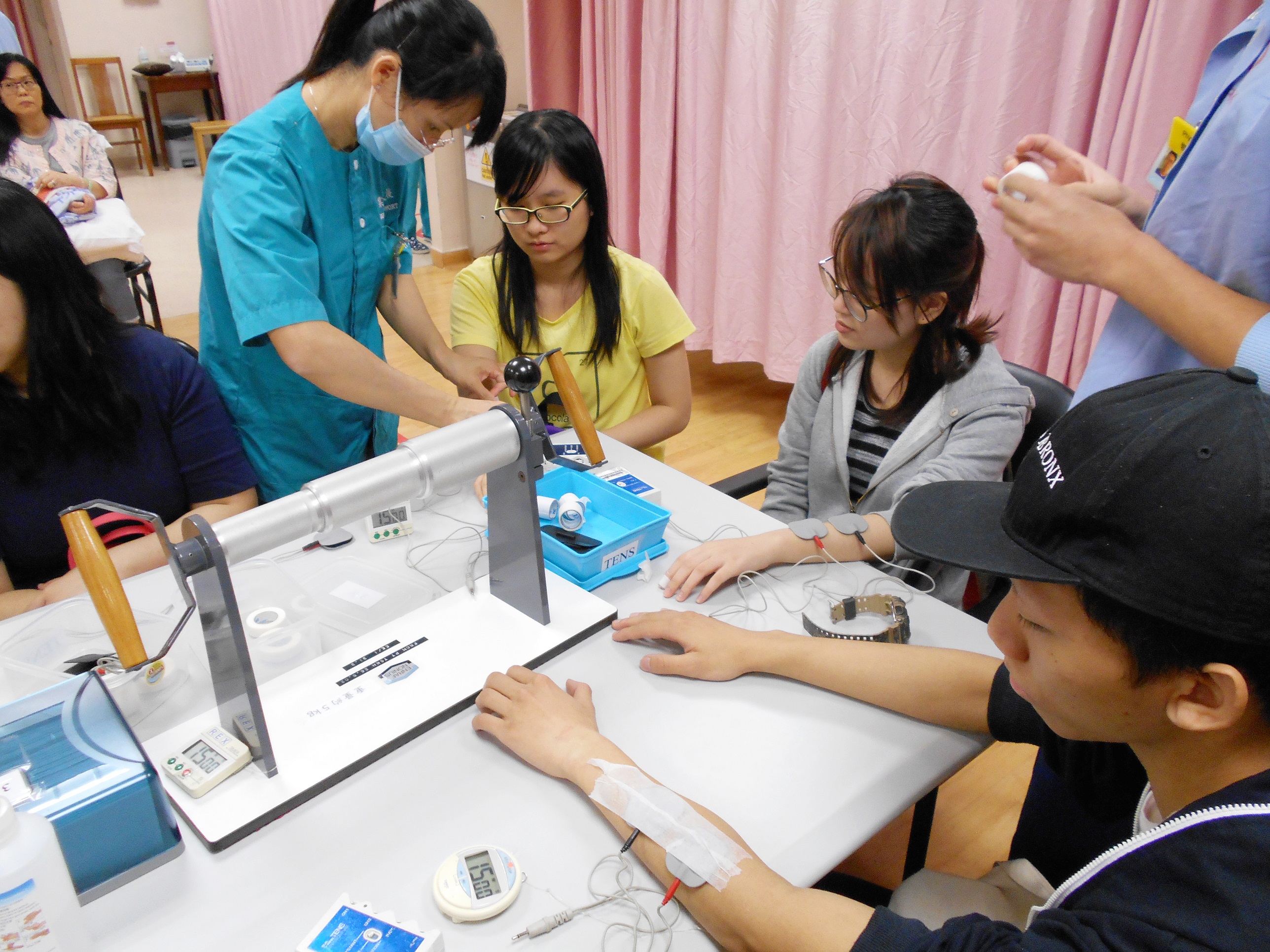 Getting to Know More About Physiotherapy - Photo - 11