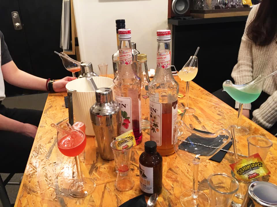 Cocktail Making Workshops - Photo - 7