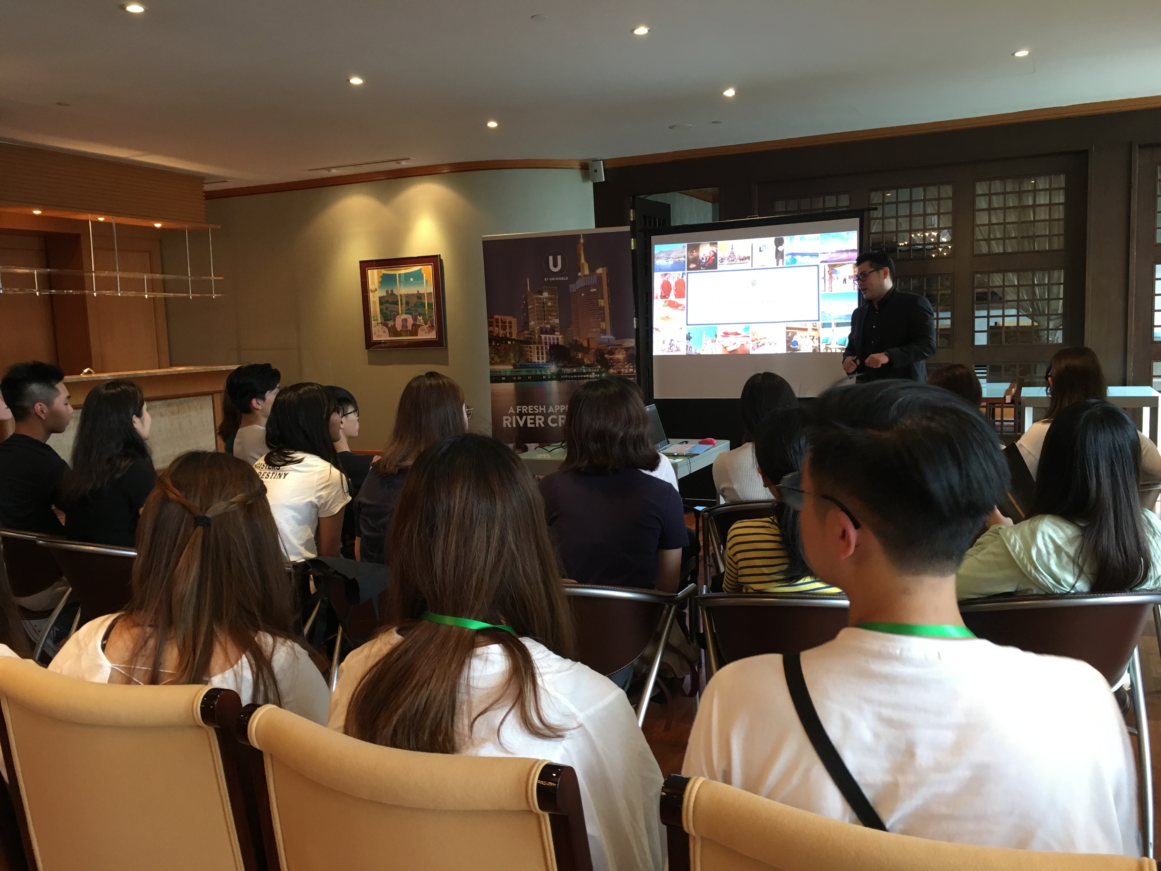 Tourism, Events, and Hotel Singapore Study Tour - Photo - 1