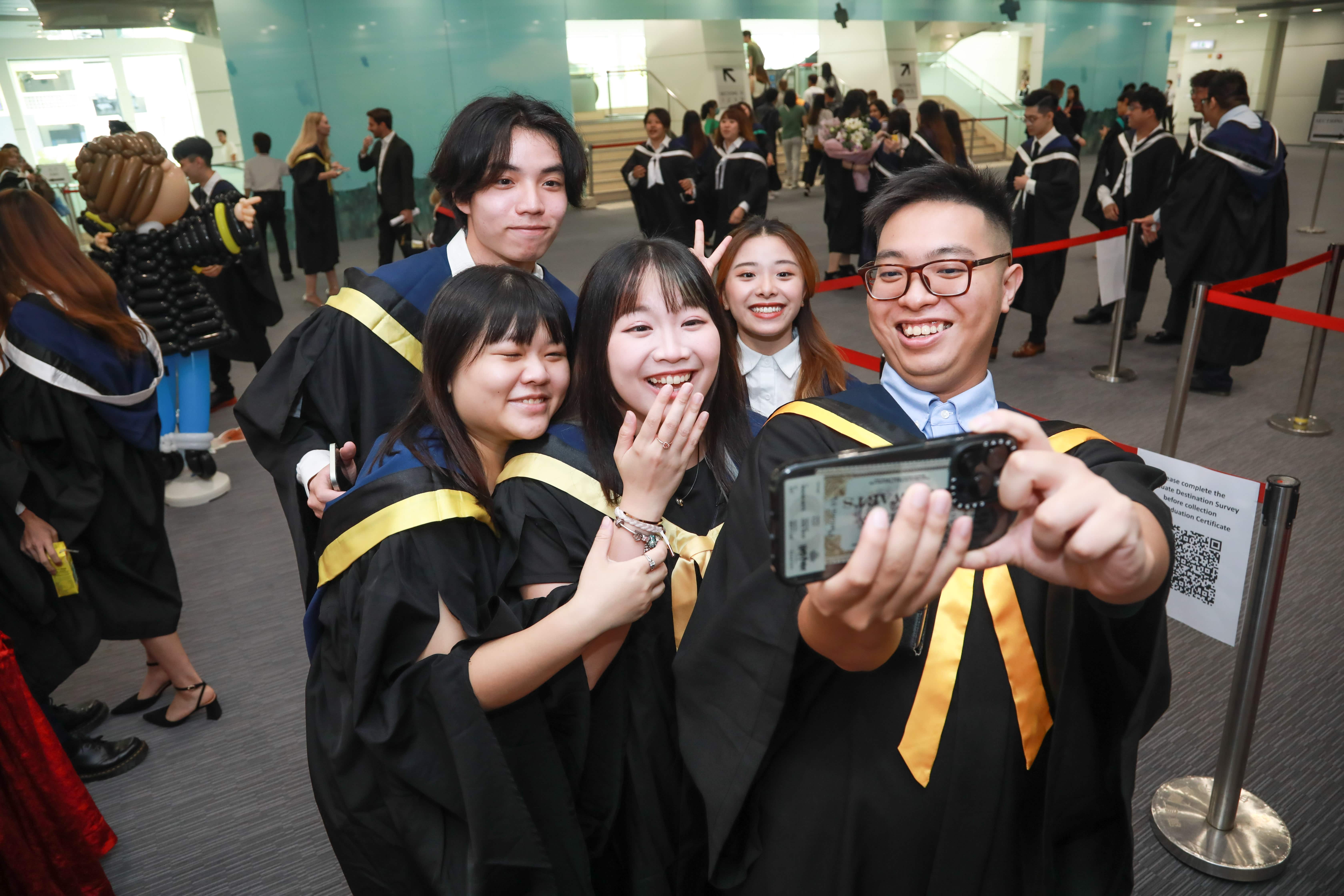HPSHCC - The 15th Graduation Ceremony