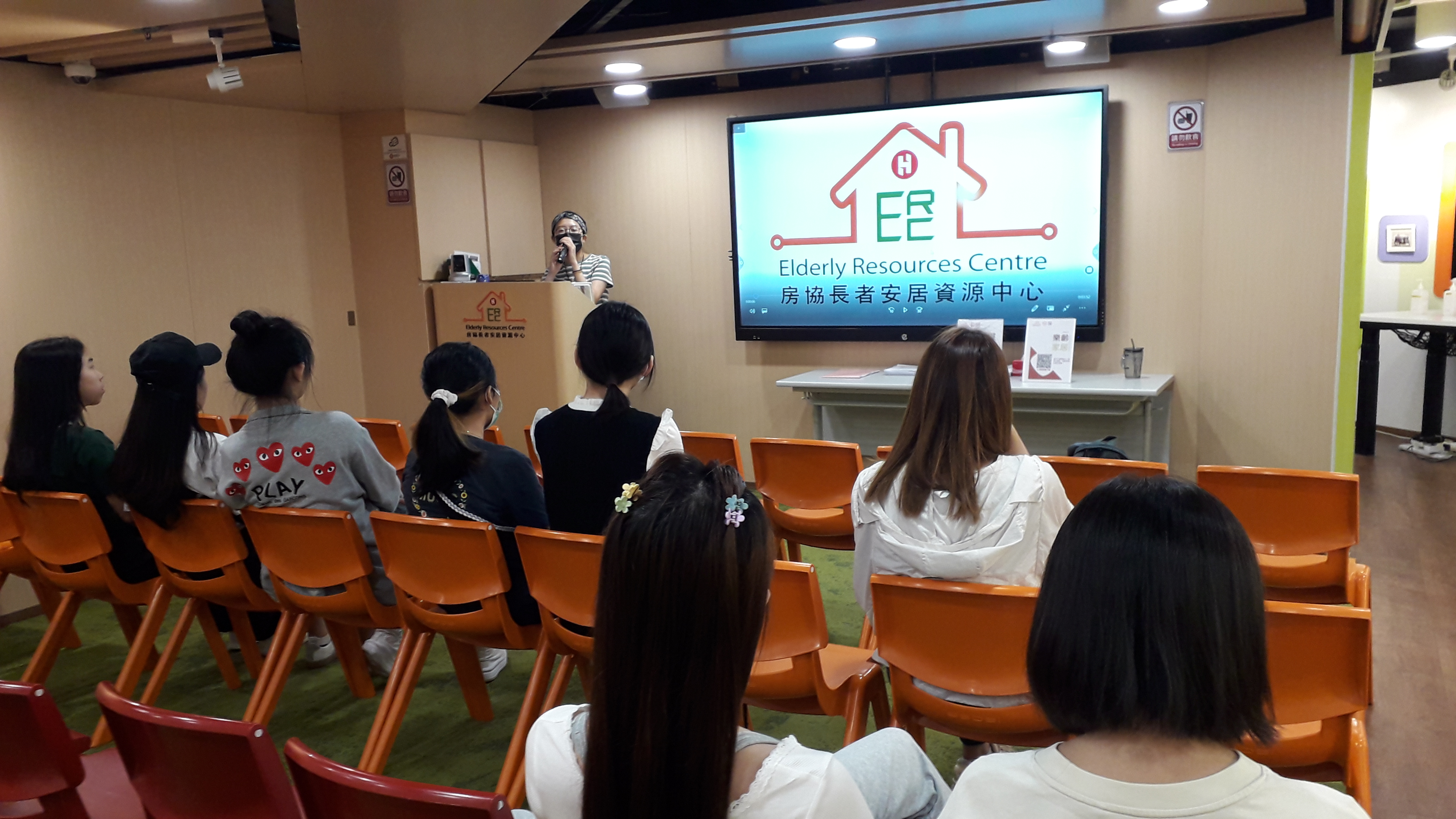 HPSHCC Visit to the Housing Society Resources Centre
