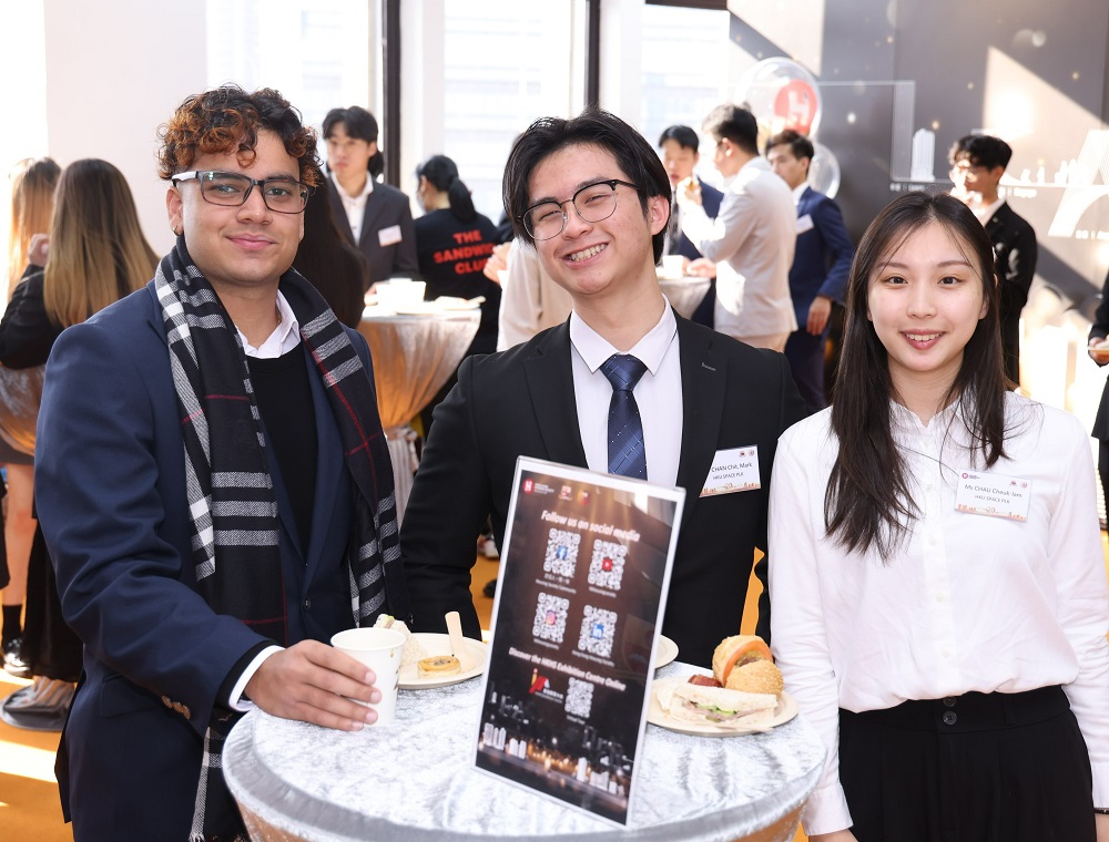 Students from Higher Diploma in Surveying and Property Management and Higher Diploma in Applied Health and Rehabilitation Care programmes were awarded. 